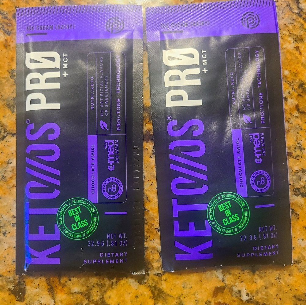 2 Pruvit Keto OS chocolate swirl packets